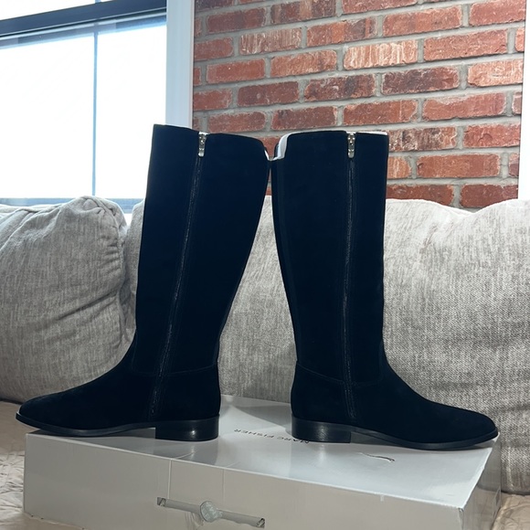 NWT Marc Fisher Black Suede Boots - Picture 5 of 10